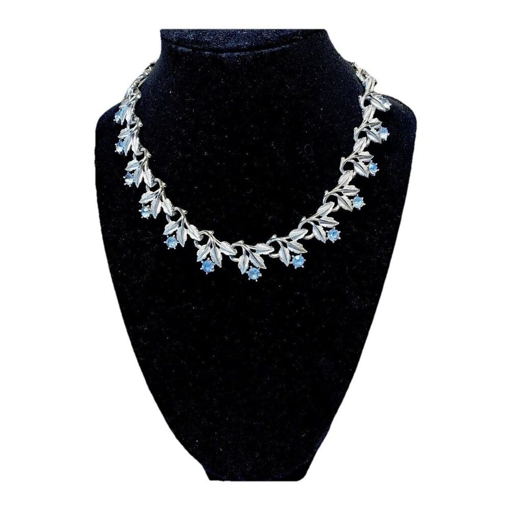 Coro Vintage Blue Rhinestone Floral Choker Necklace Silver Tone Leaves